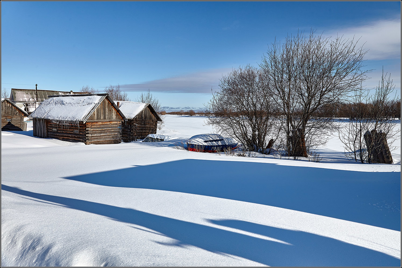 Голубые тени марта.