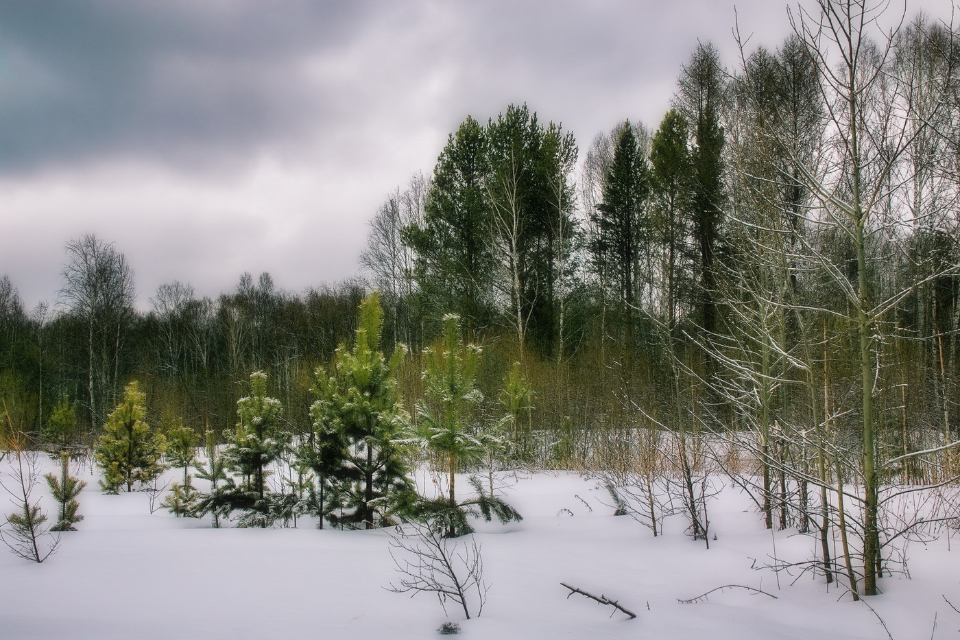 Конец марта.