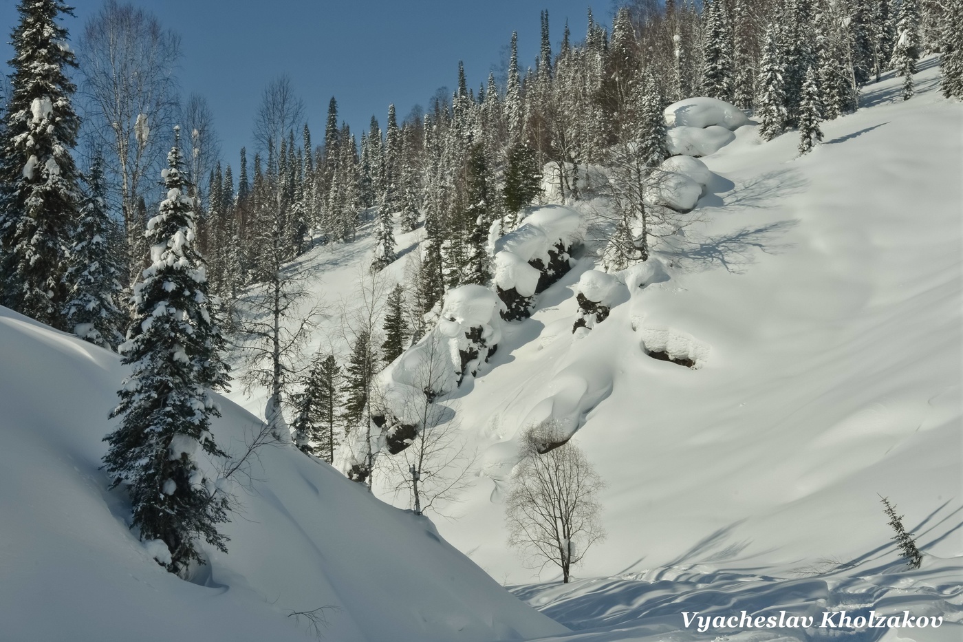 В снегах Кузнецкого Алатау