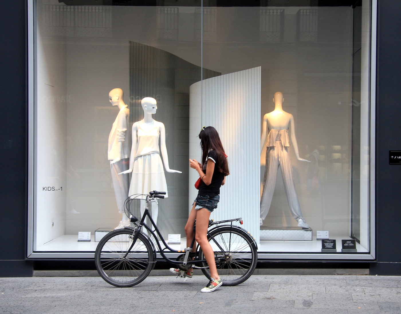 Контакт двух миров...