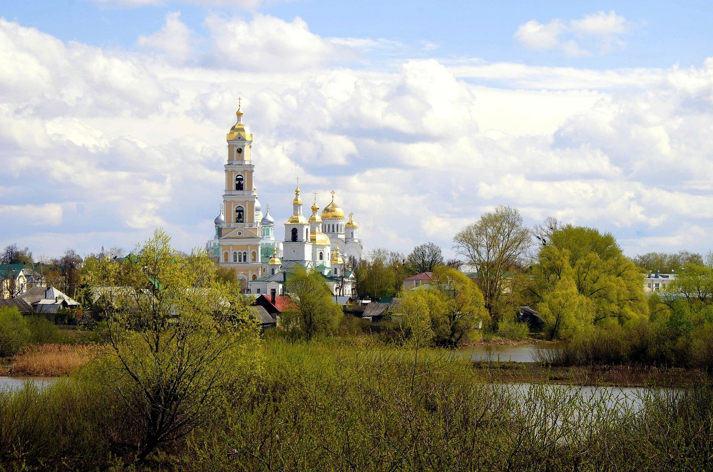 В Дивеево весна