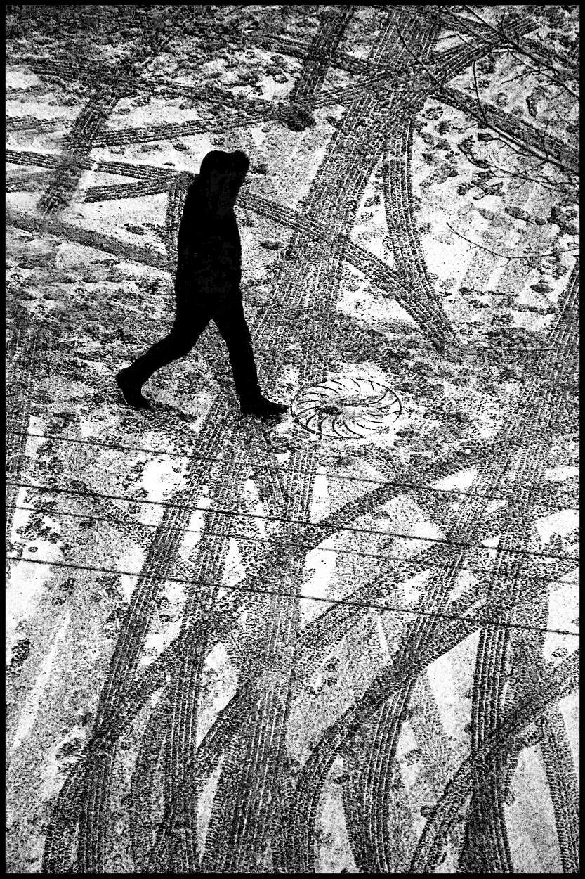 ... Вышел на прогулку .....