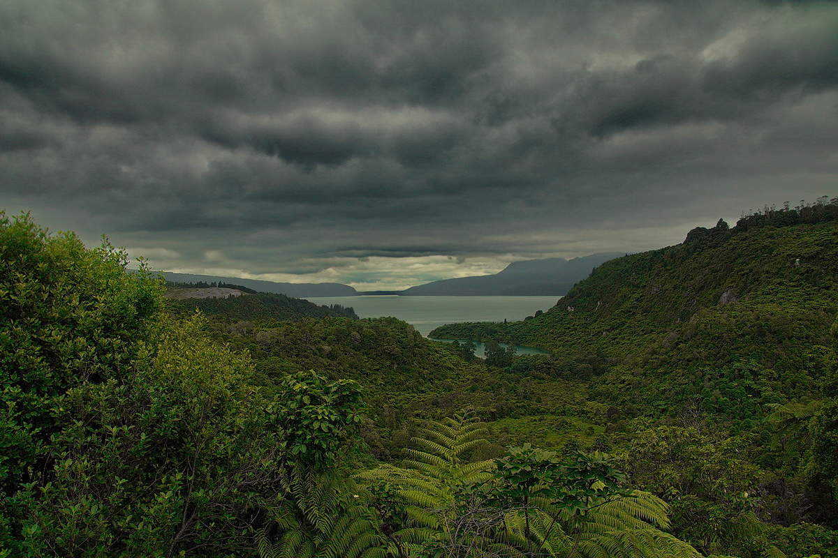 Вот-вот прольётся дождь...
