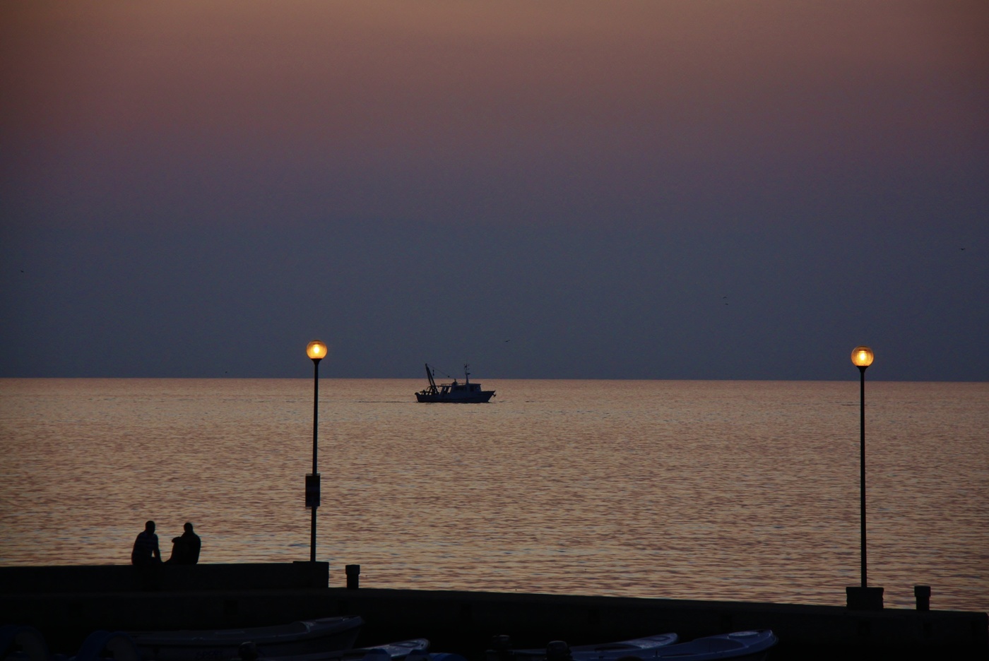 Вечер на берегу моря