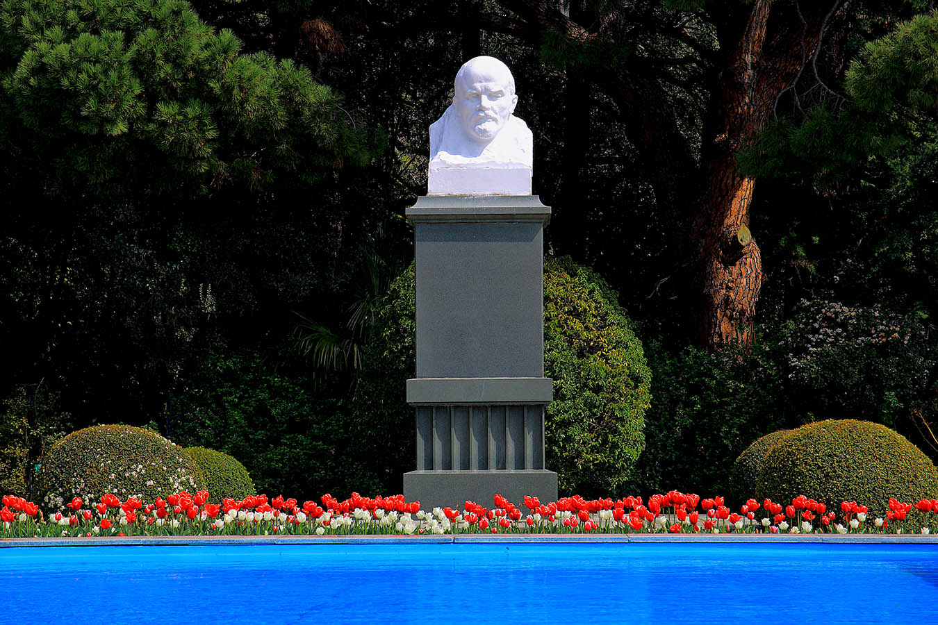 "И Ленин такой ..."