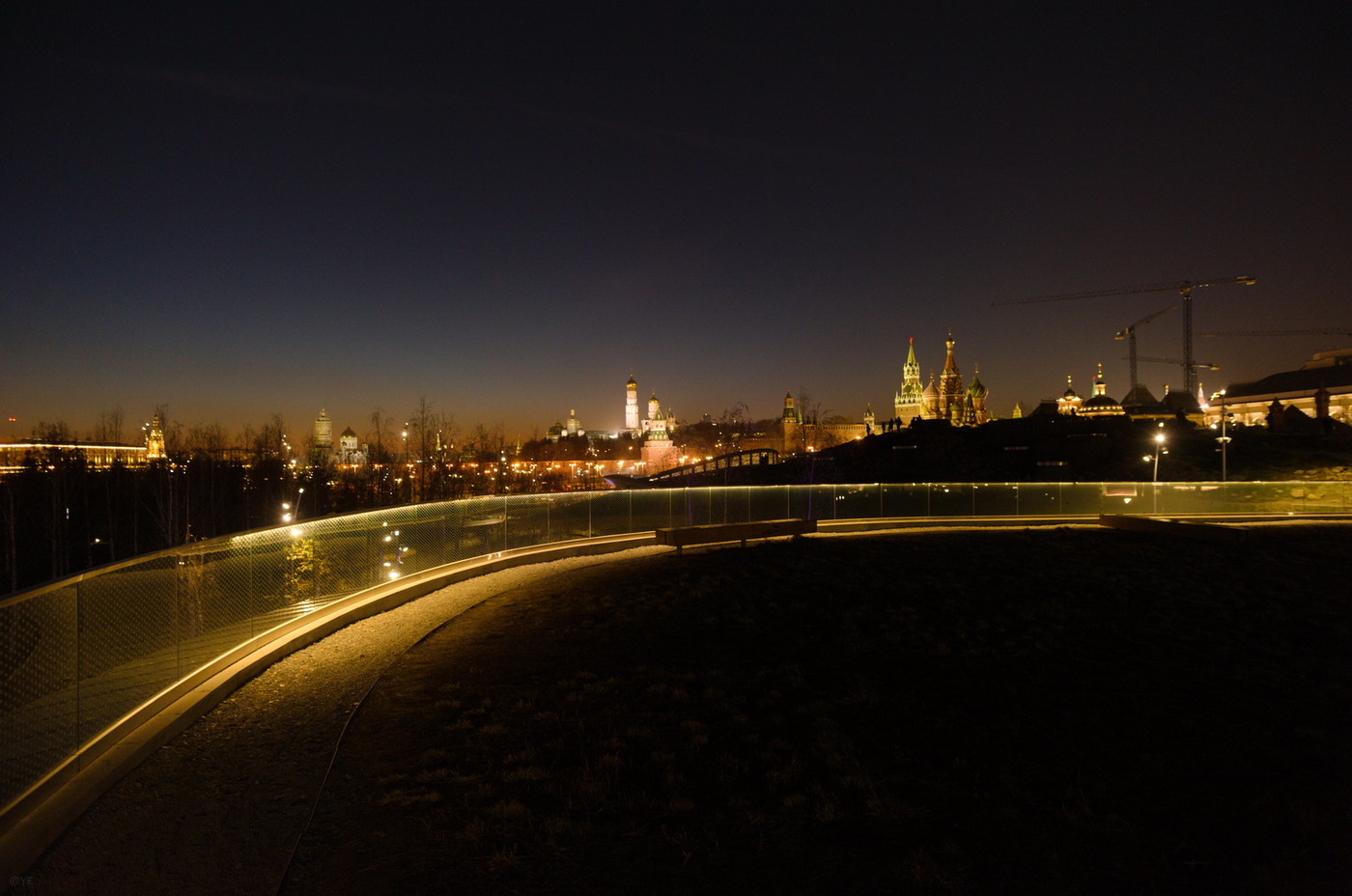 На линии Кремль