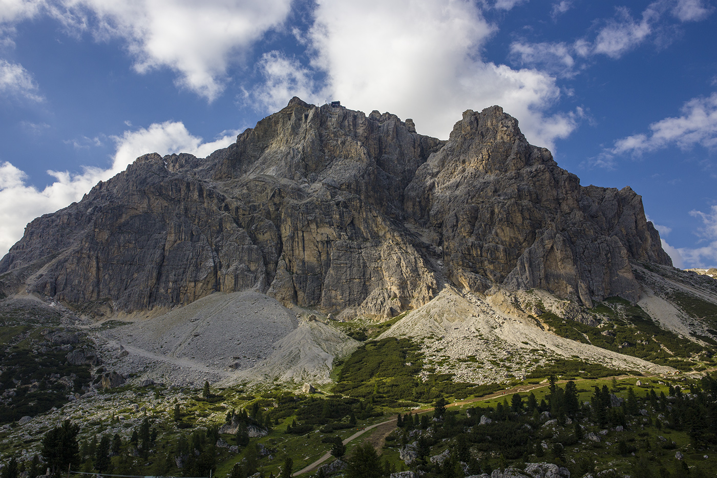 Древние горы