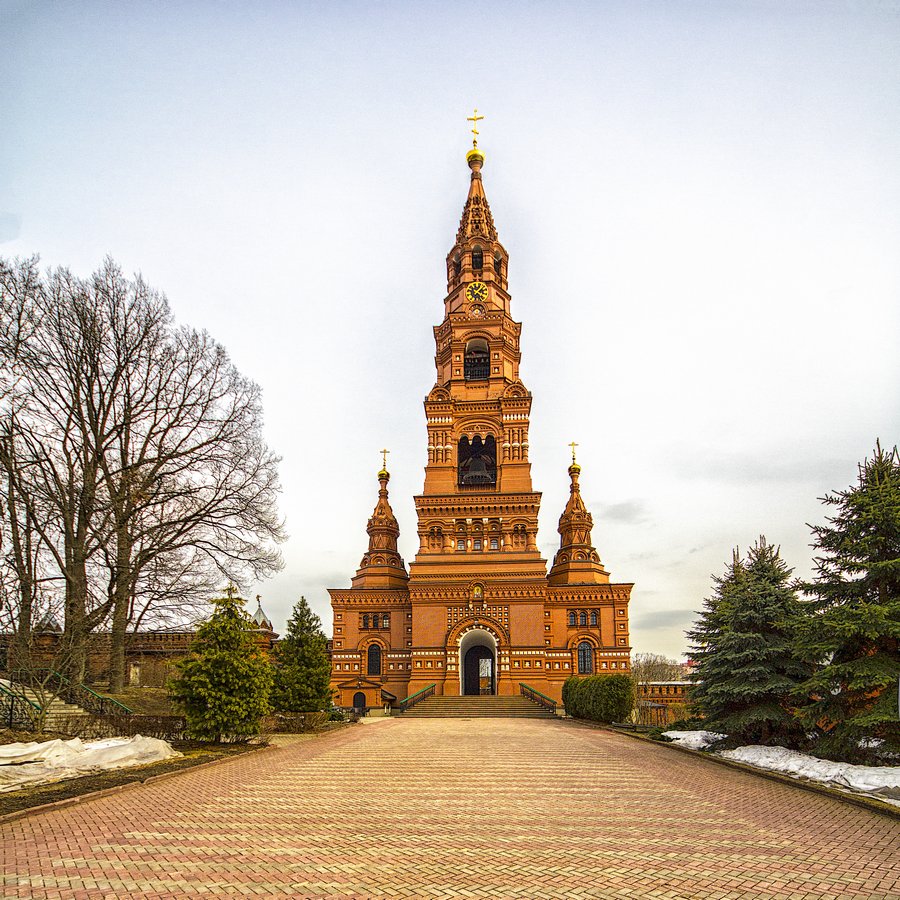 Колокольня Черниговского скита