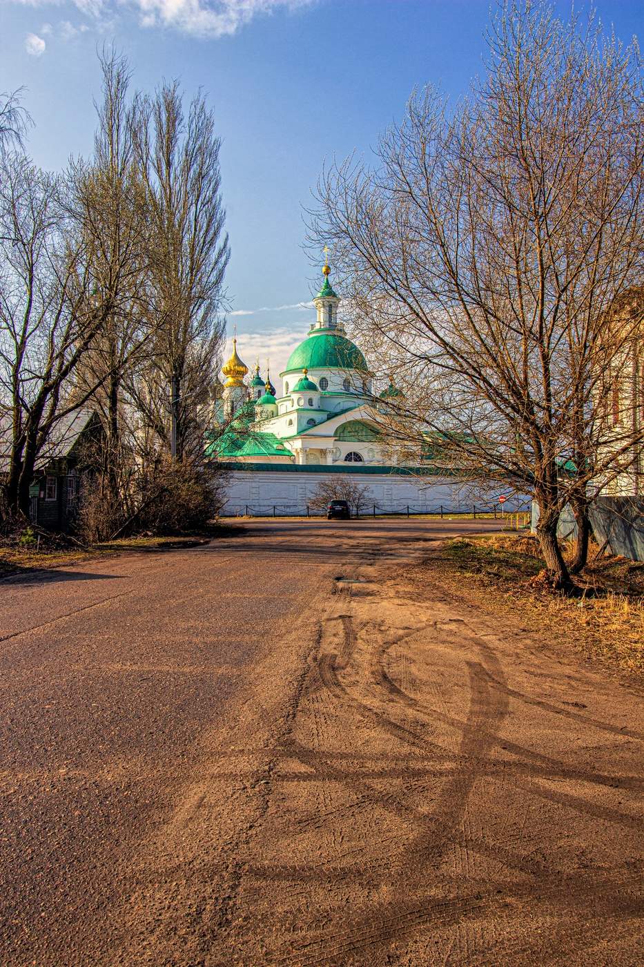 Утро в маленьком городе