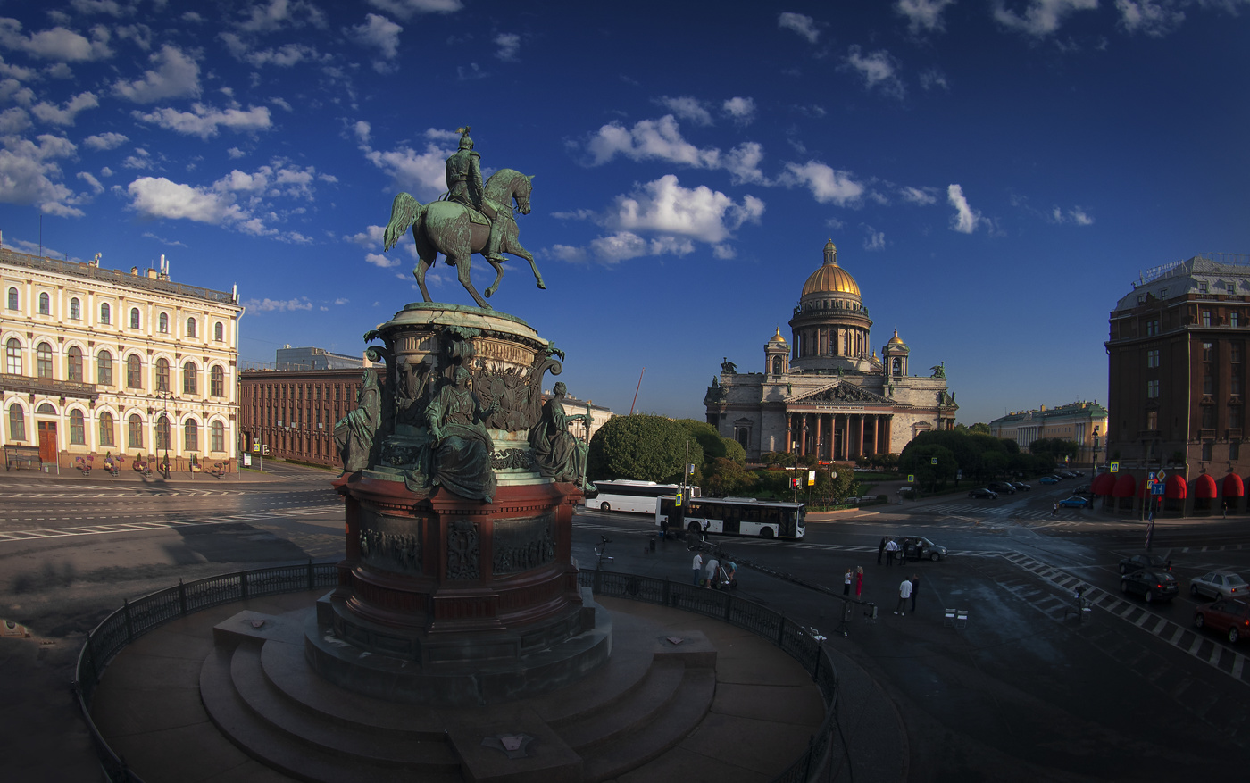 Исаакиевская площадь