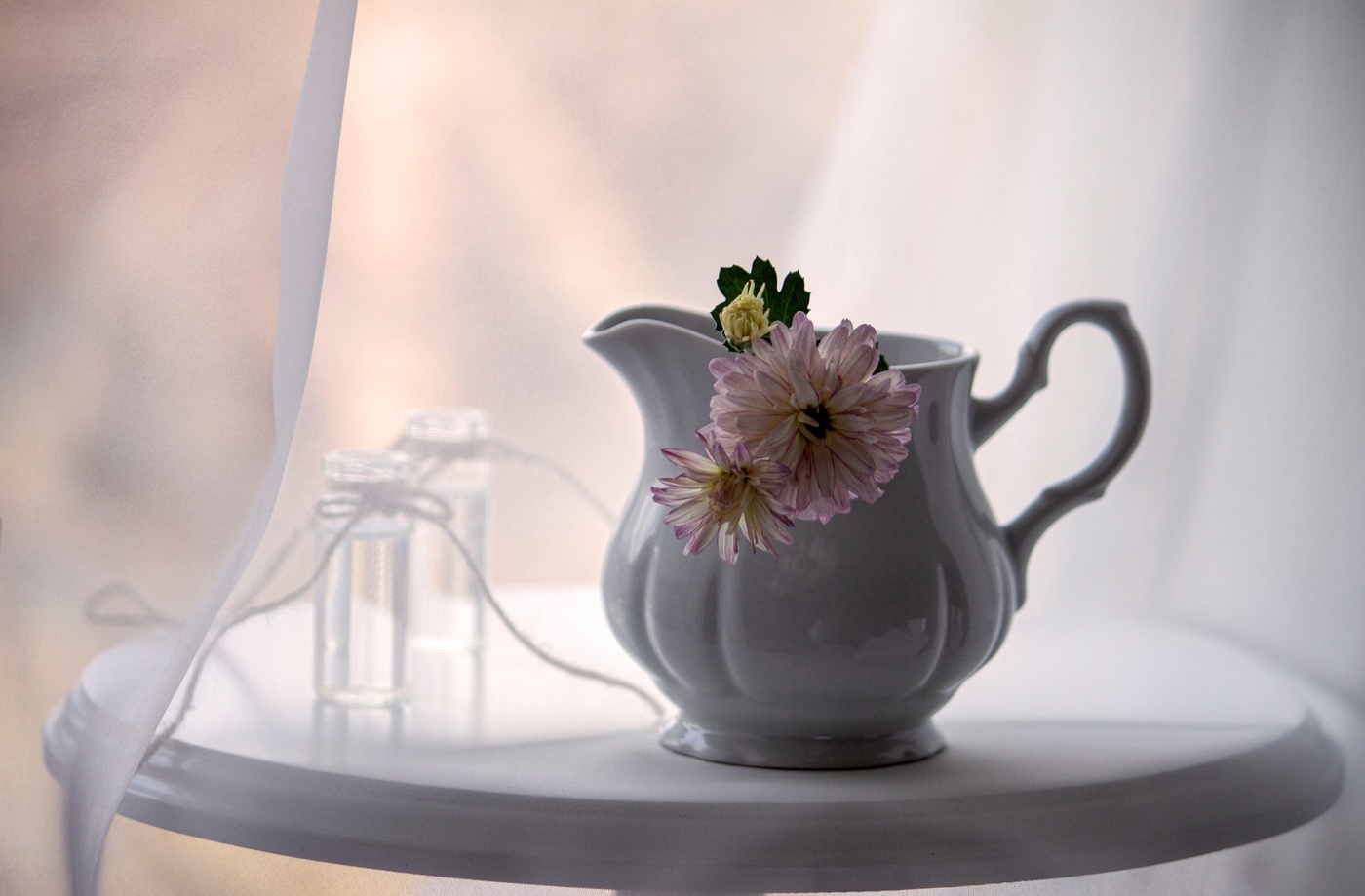 Нежный апрель