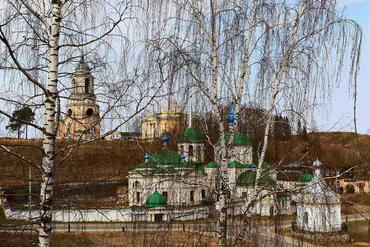 Храмовый комплекс Рождества Пресвятой Богородицы и Параскевы Пятницы в Старице.