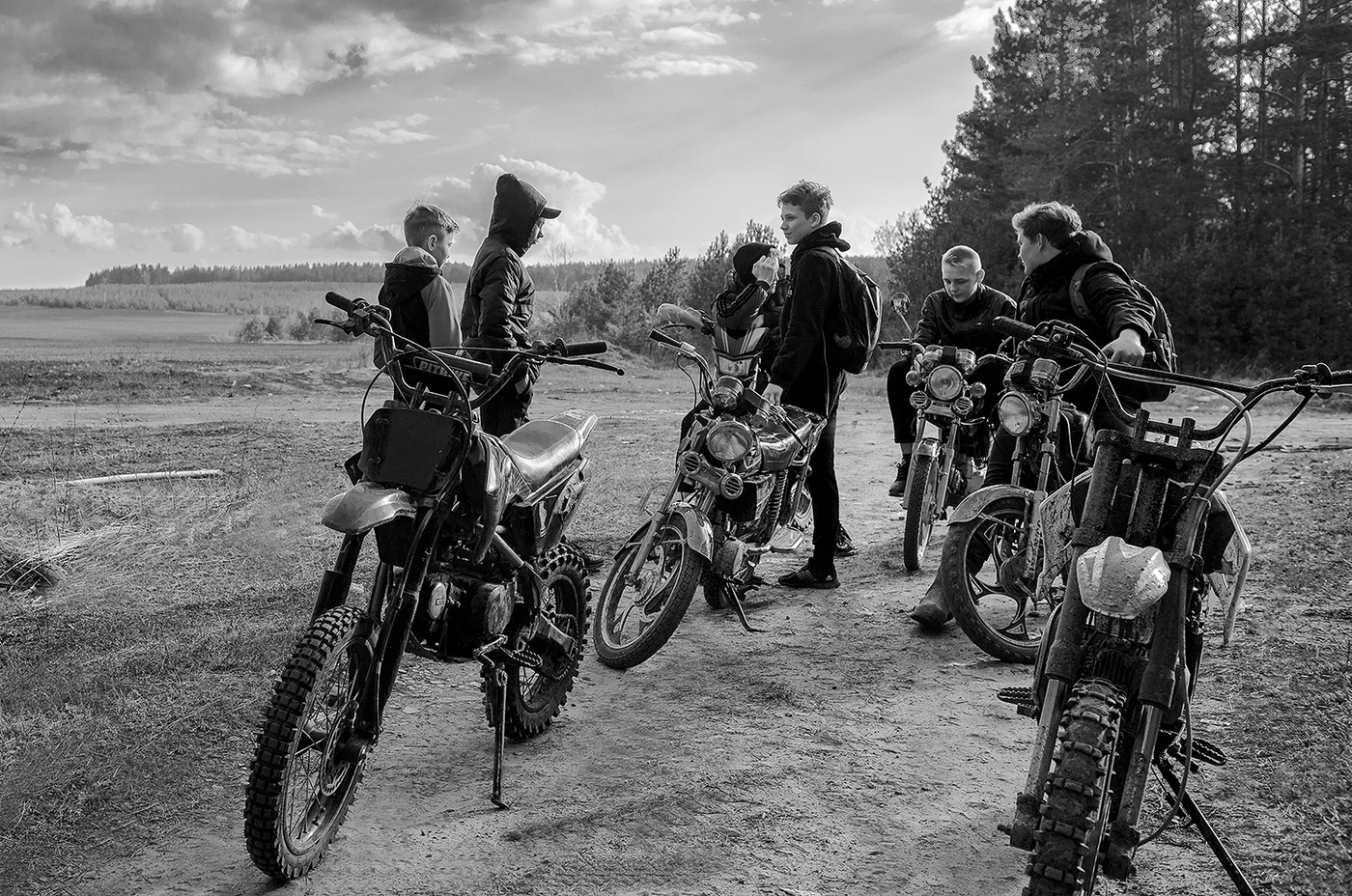 Апрельские посиделки...