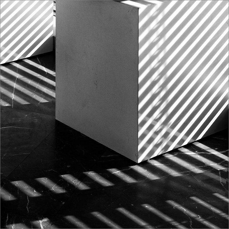 Этюд с постаментами