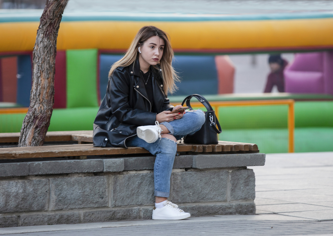 В одиночестве