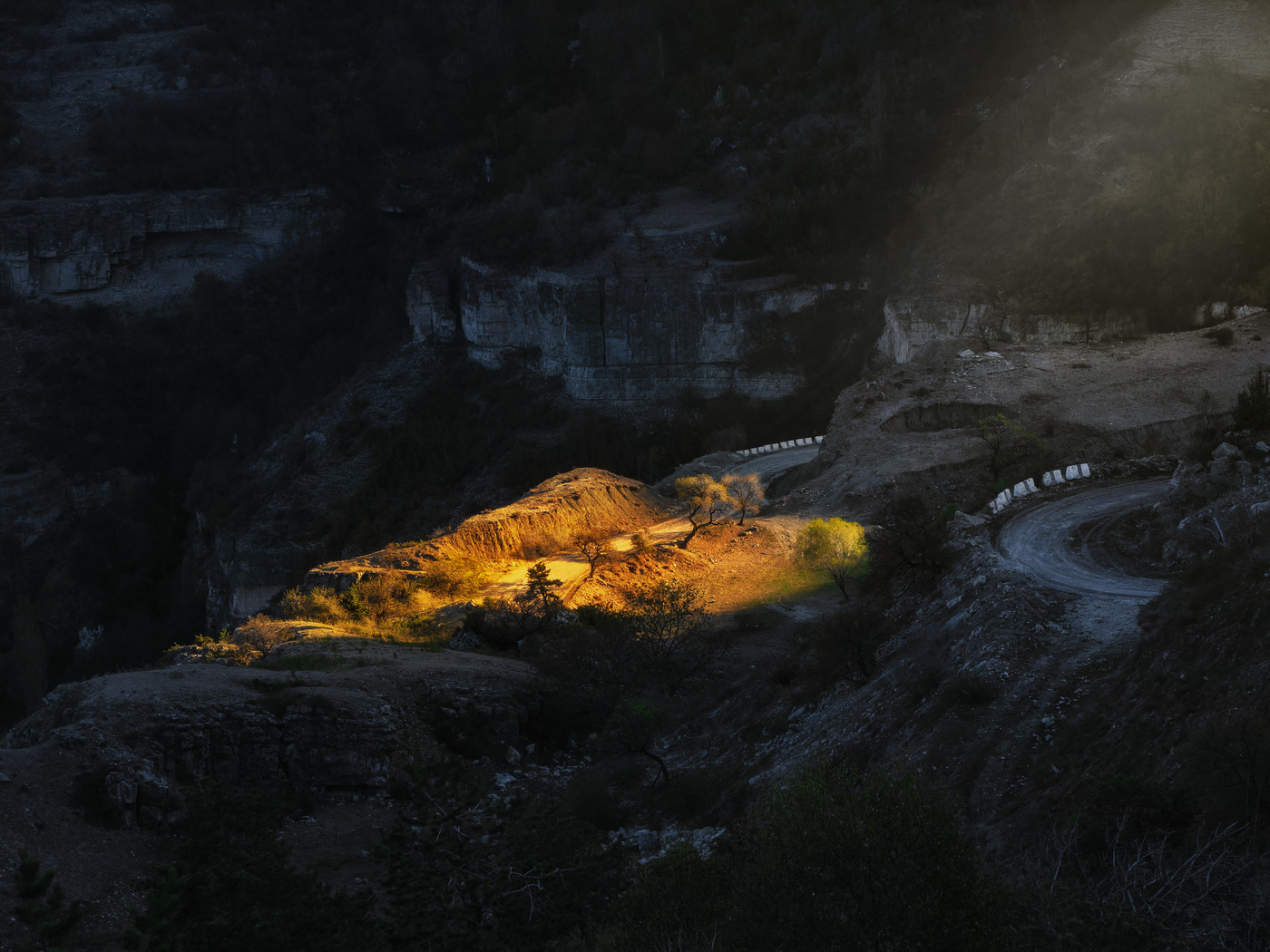 Рассвет в окрестностях Гуниба. Дагестан.