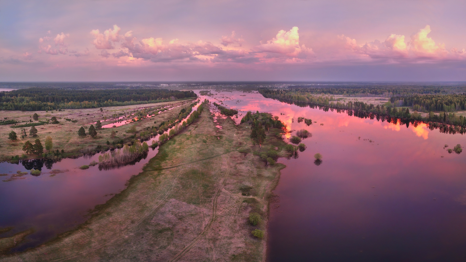 14.05.21. 20 часов 17 минут по Московскому времени...