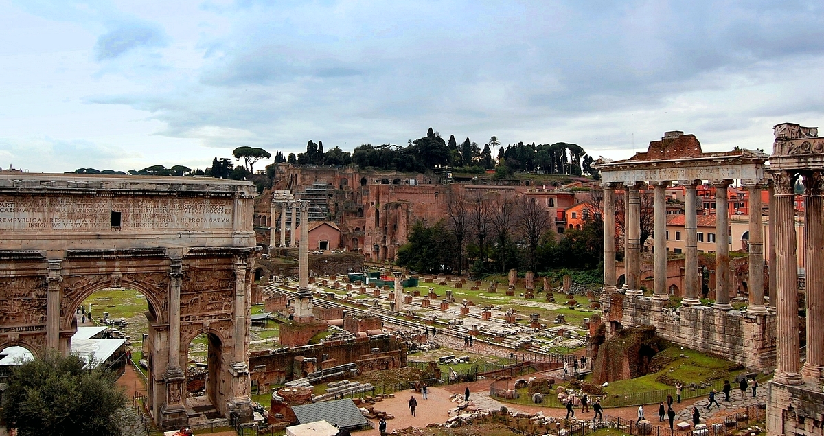 На месте раскопок древнего Рима