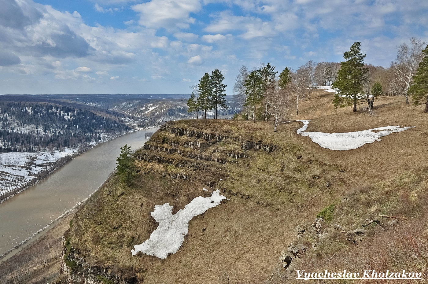 Последний апрель. Катунские утесы