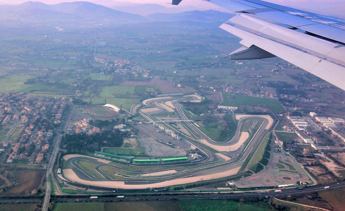 Идём на посадку! Италия, встречай!