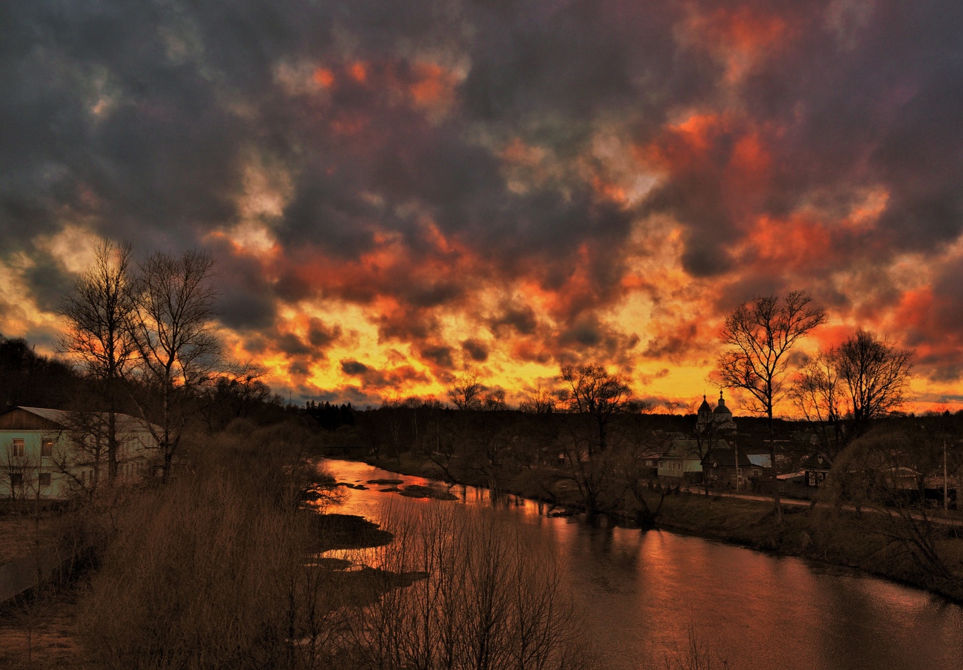 "Закат кипит и пенится, как суп ..."