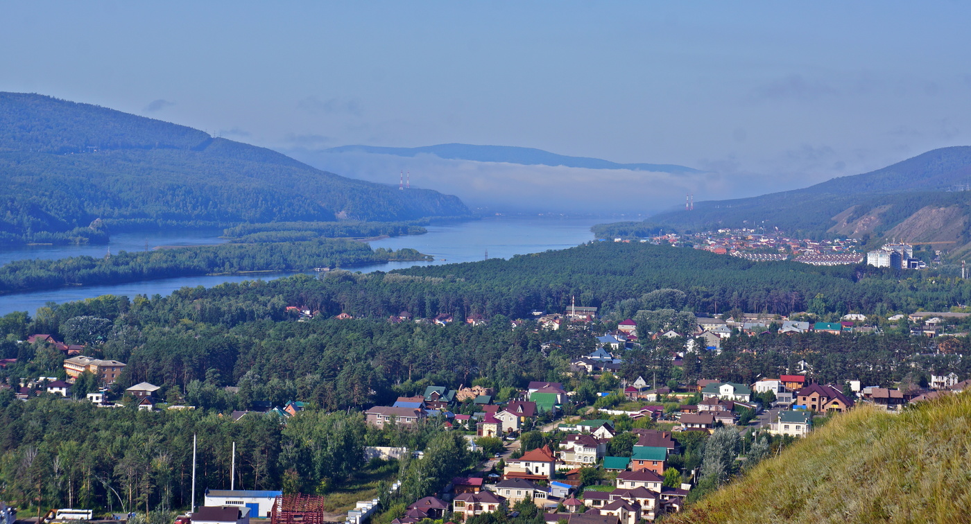 Вид на пос. Удачный