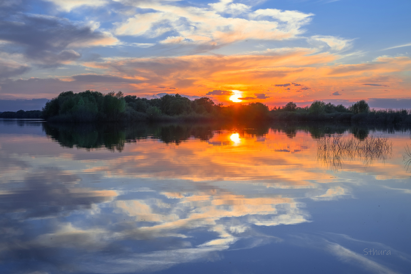 Ока на закате.