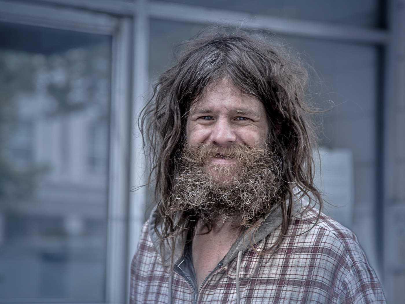 Весёлый бомжик