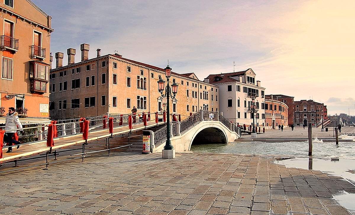 Вода уходит после подтопления