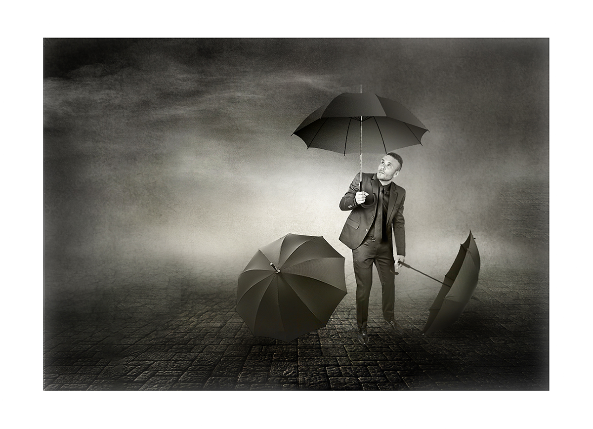 кажется дождь собирается...