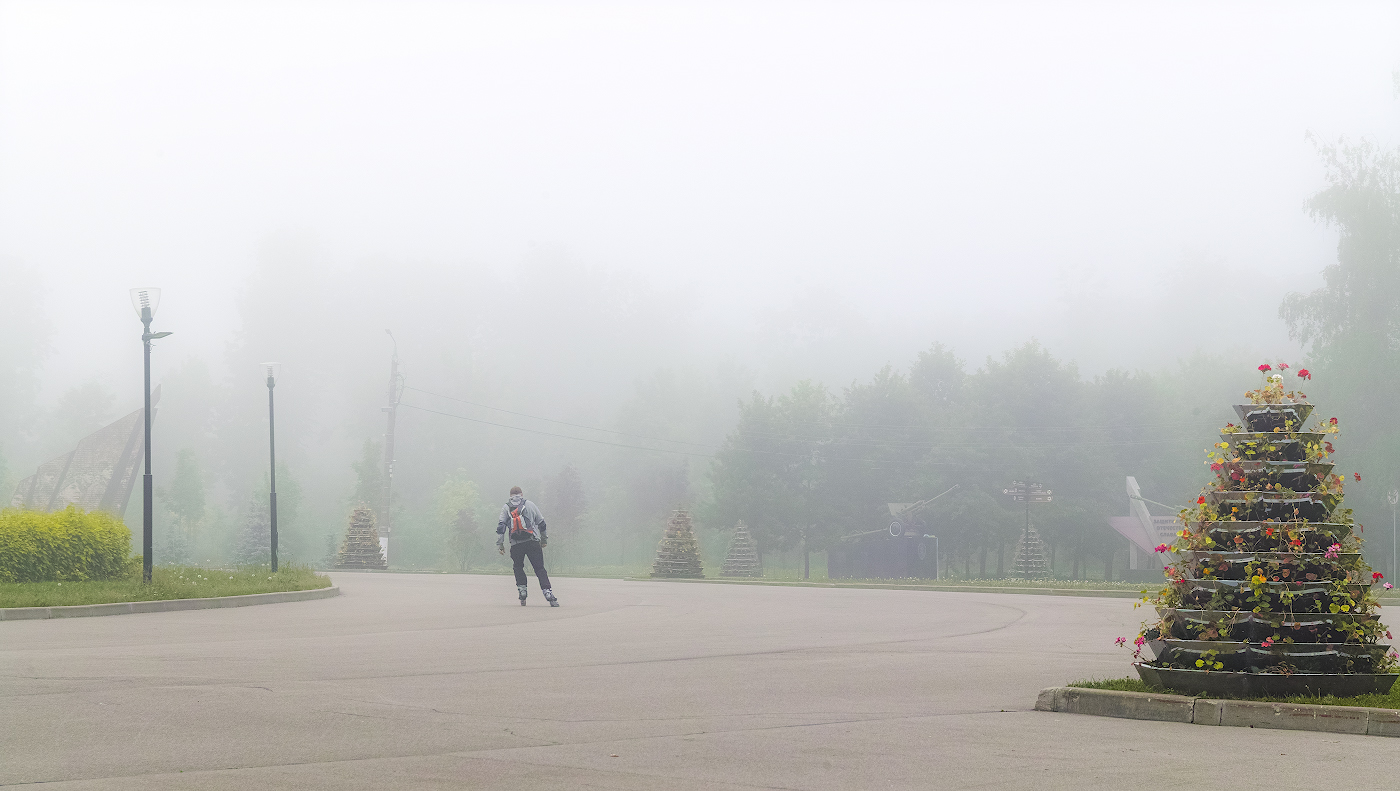 Люблю на роликах кататься