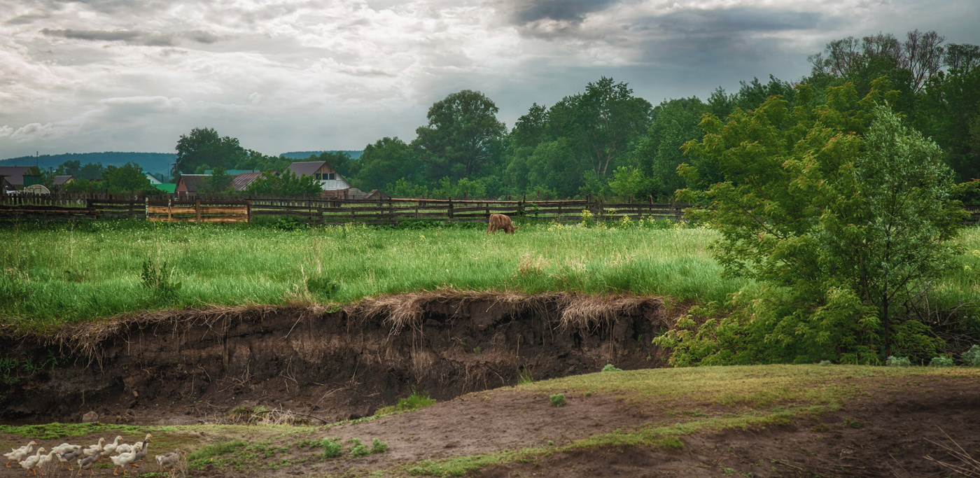 За околицей деревни Ермухаметово
