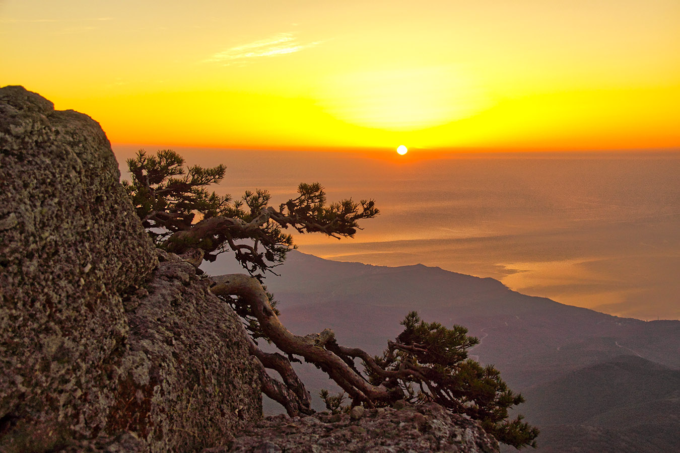 Рассвет на Южном Демирджи