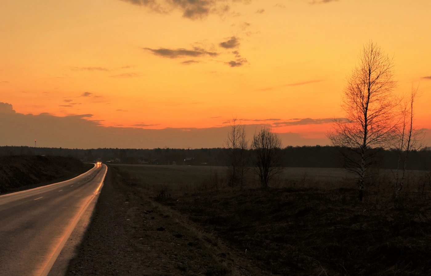 День тихонько идет к концу ...