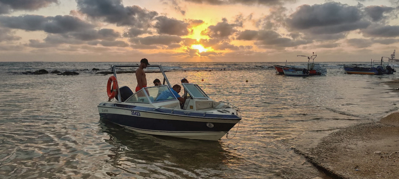 На вечерней зорьке