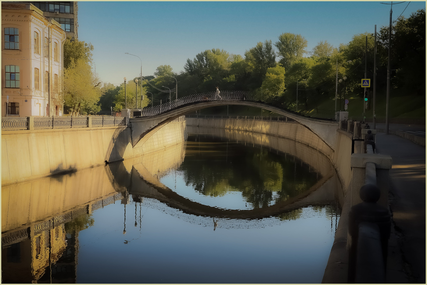 Утро на Яузе