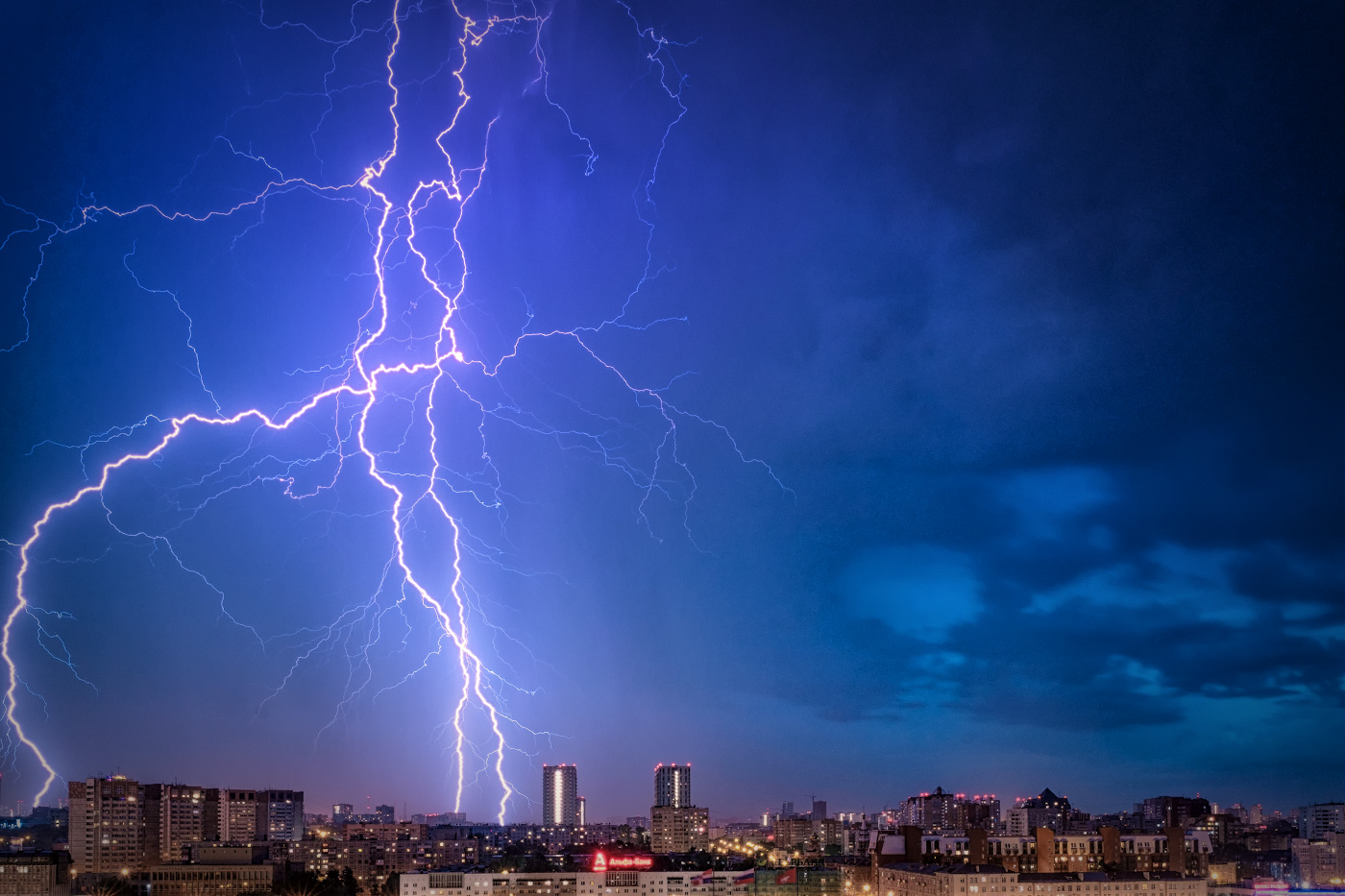 Июньская гроза