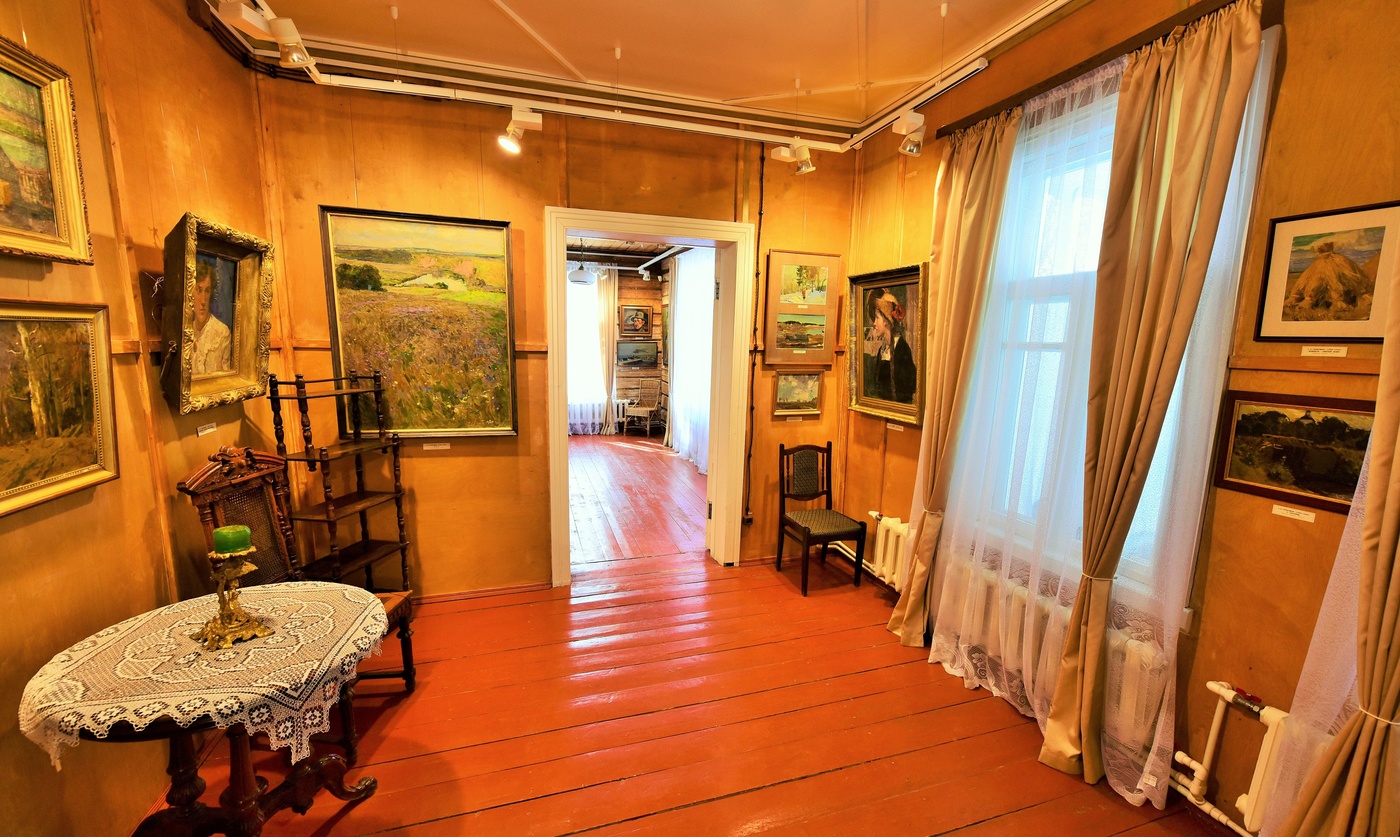 "Музеи были мое хобби, таинственность и тишина..."