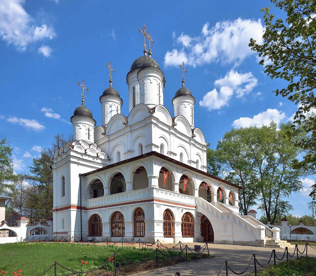 Церковь Преображения Господня в Больших Вязёмах