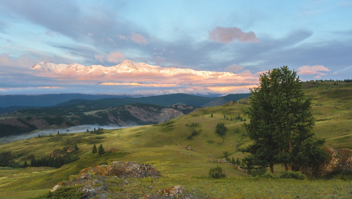 Раннее утро Северо-Чуйского хребта