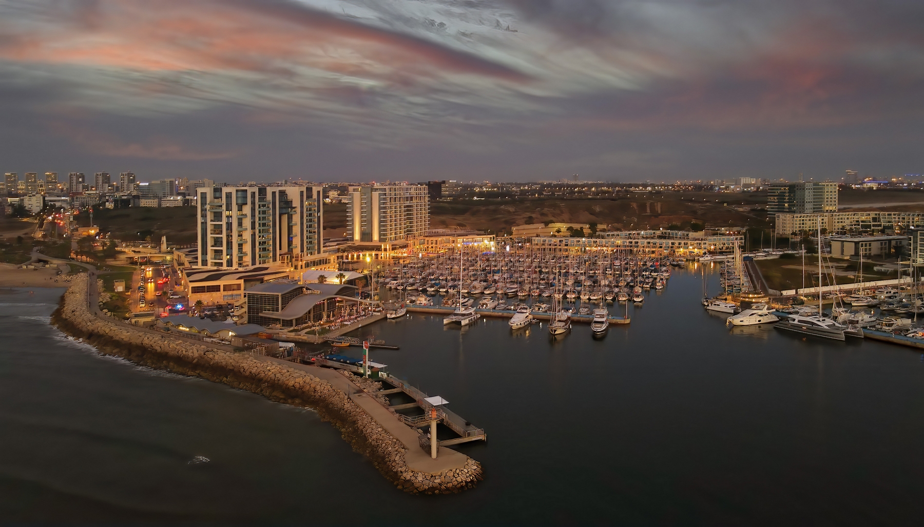 Вечер в тихой гавани