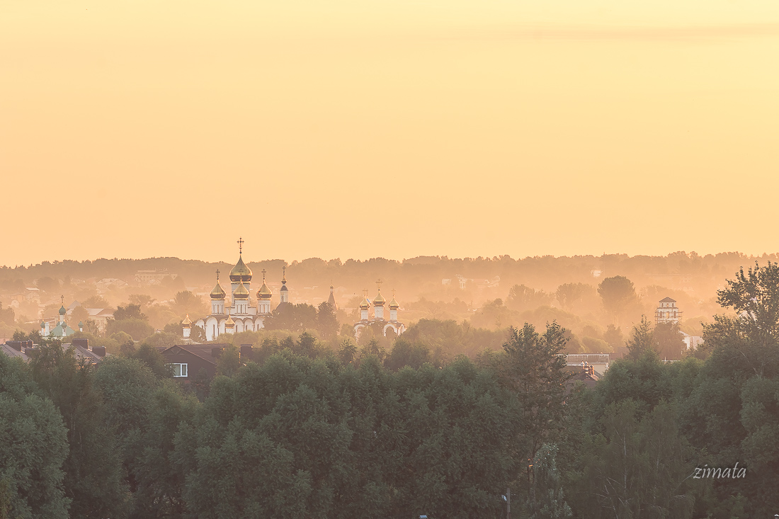 Немного тумана над городом
