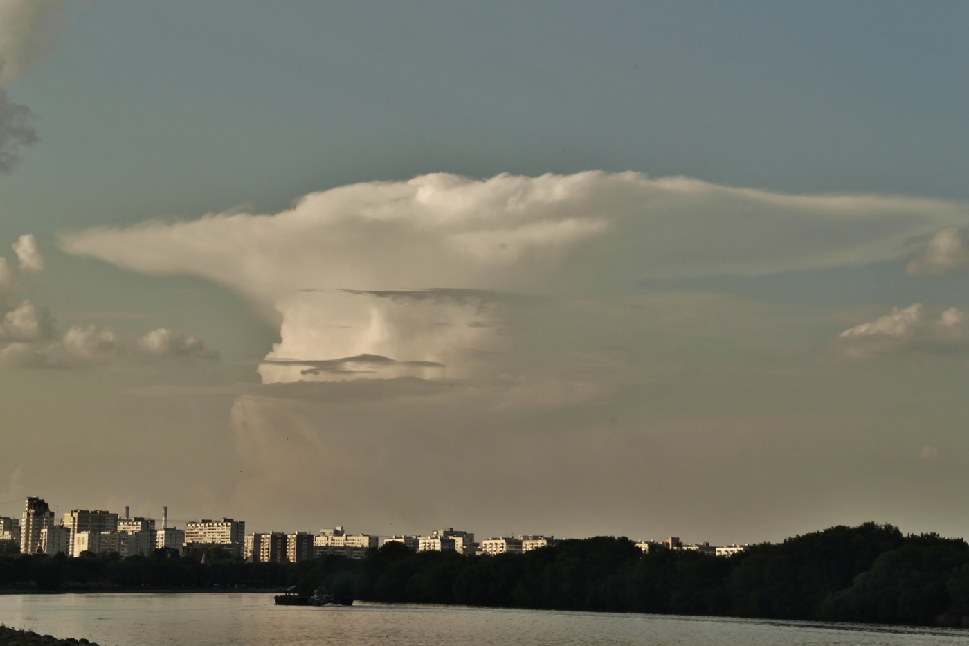 Небо над Москвой