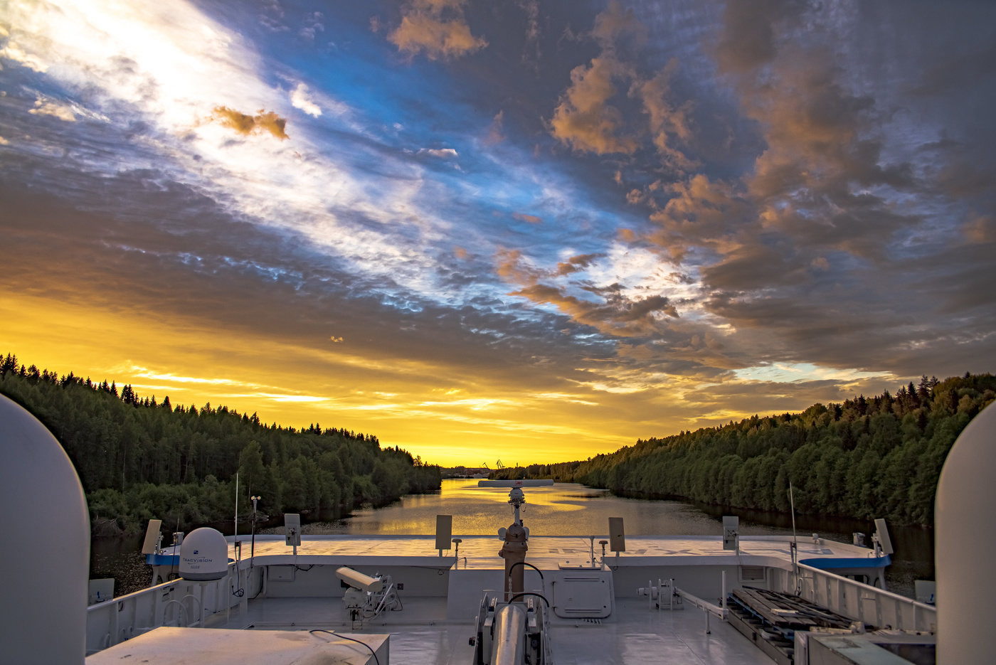 Речными дорогами