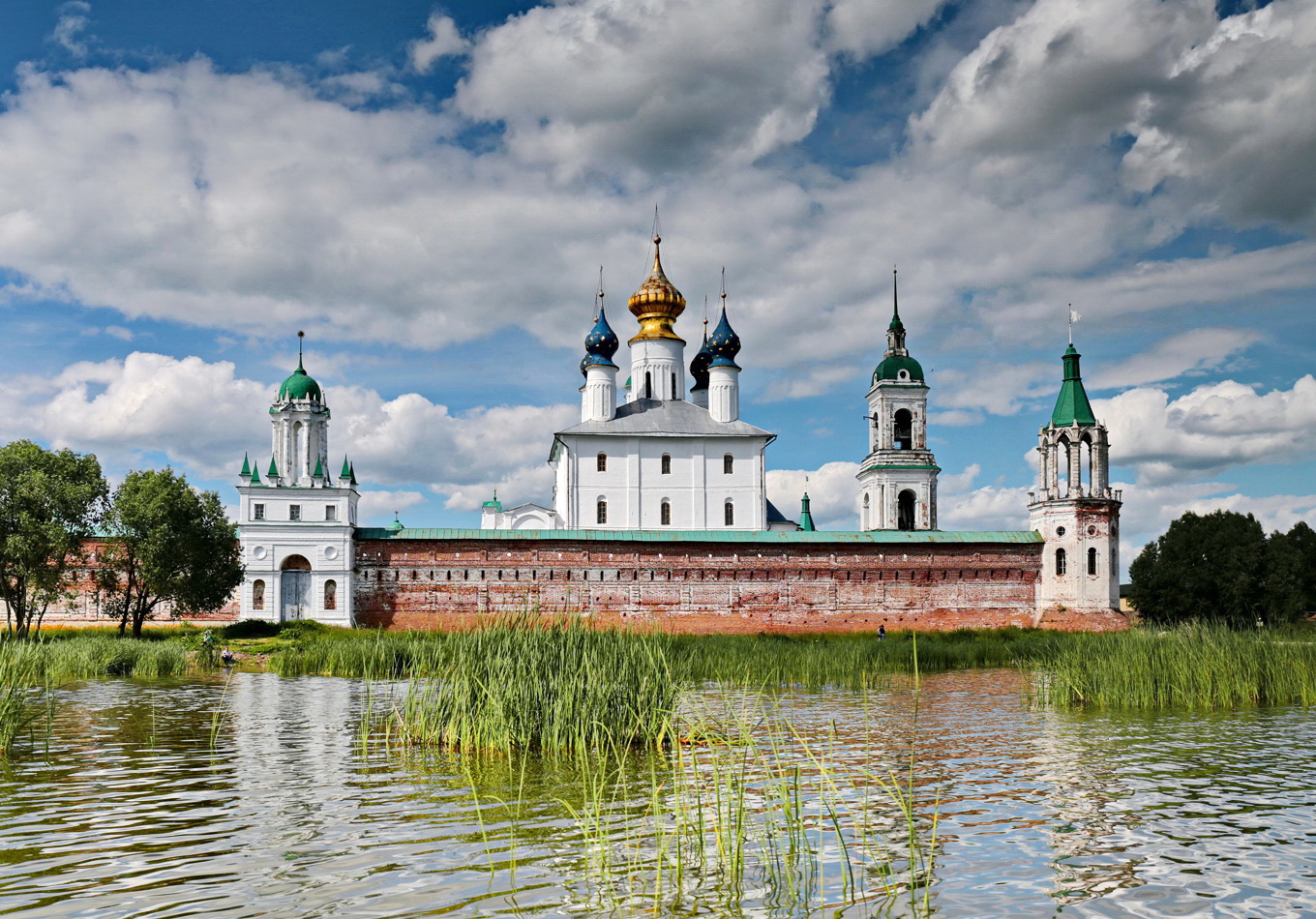 Спасо- Яковлевский Димитриевский мужской монастырь