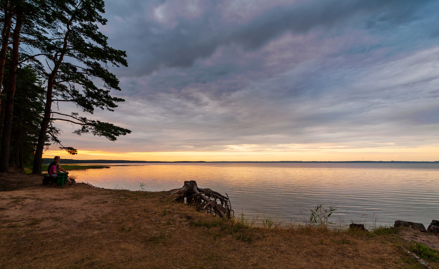 закат на озере Нарочь