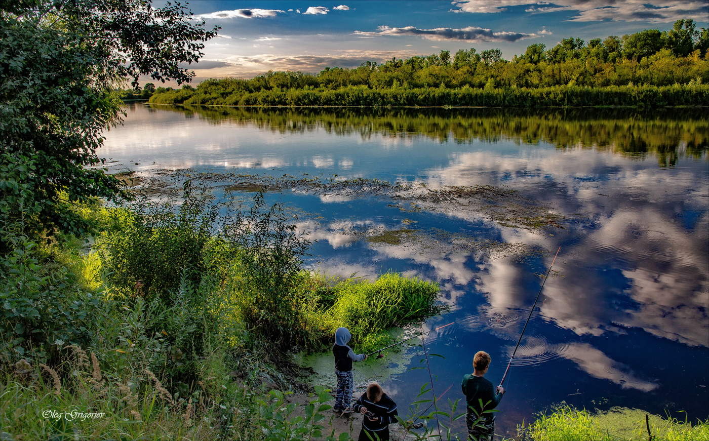 Вечер собирает друзей...